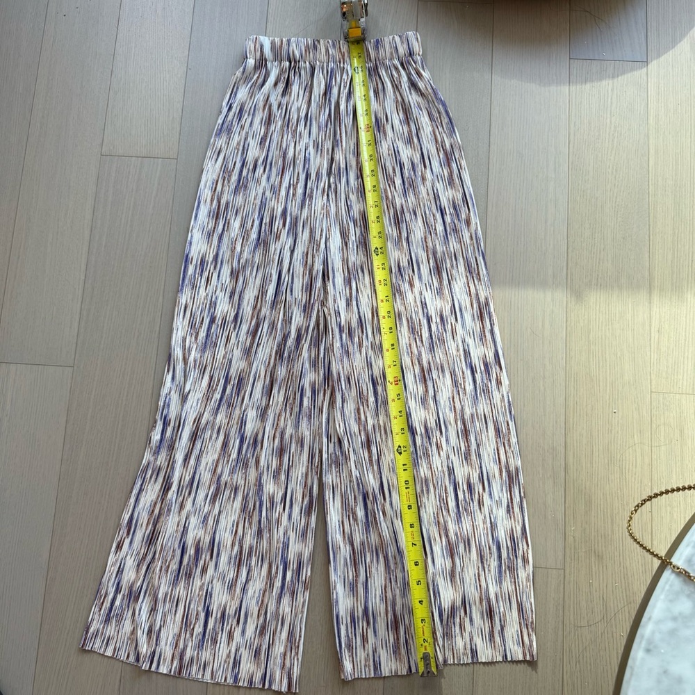 Patterned Wide-Leg Pants